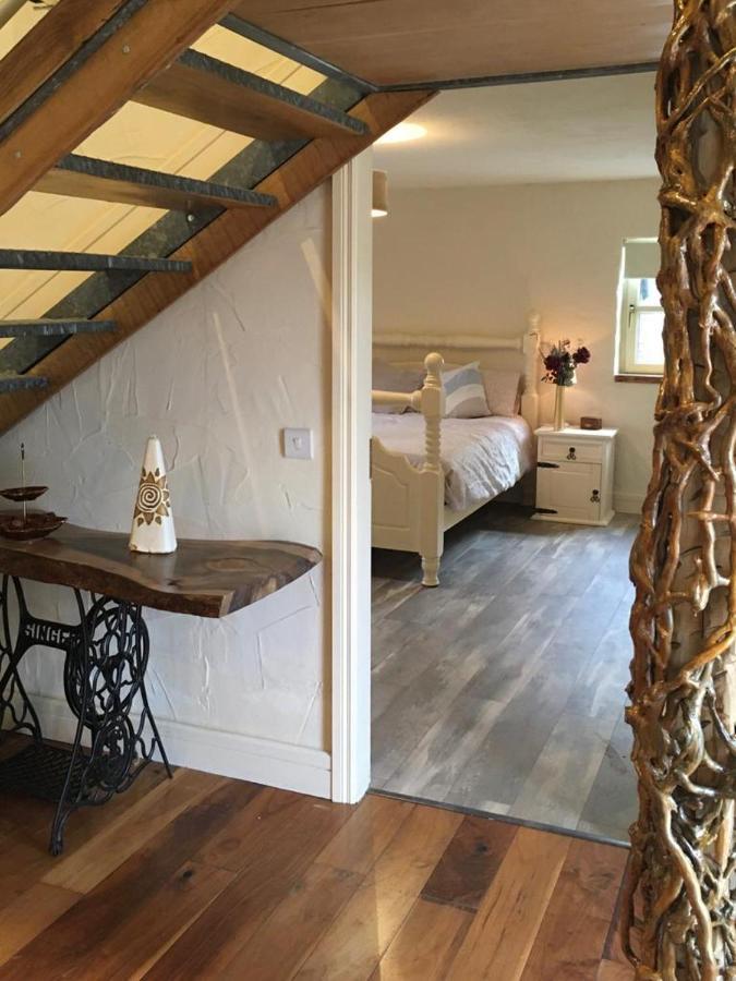 Mary'S Bespoke Cottage Killarney Exterior photo